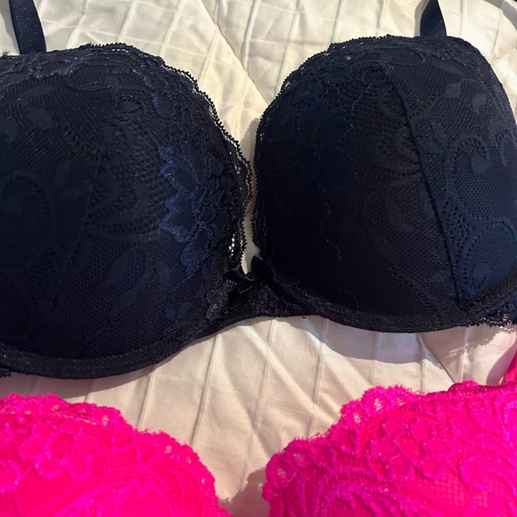 2 Lace push up bras- never worn - Picture 2 of 4